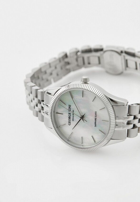 Часы George Kini