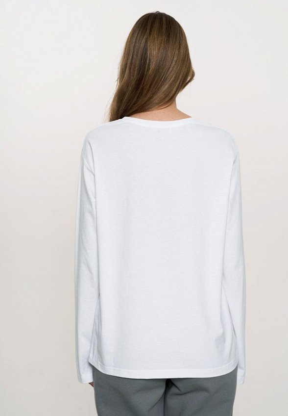 Лонгслив Bstatement