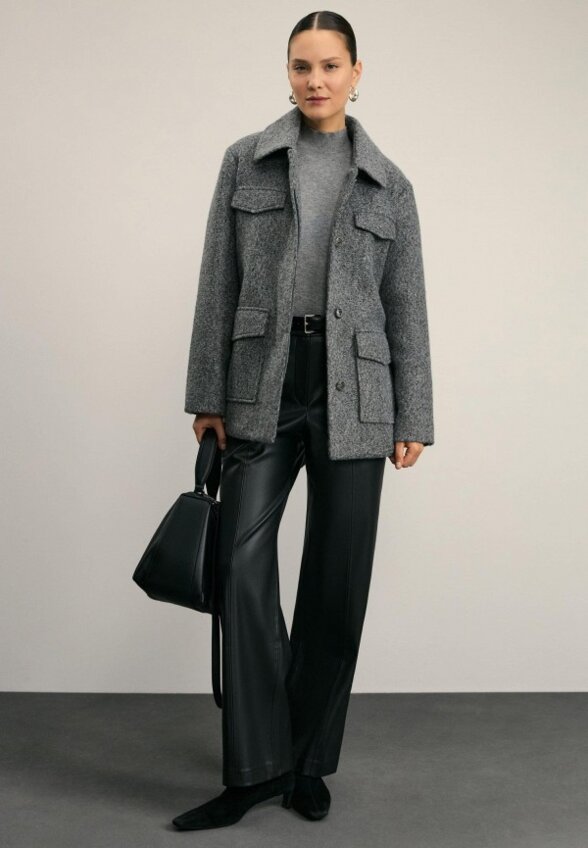 Полупальто Zarina