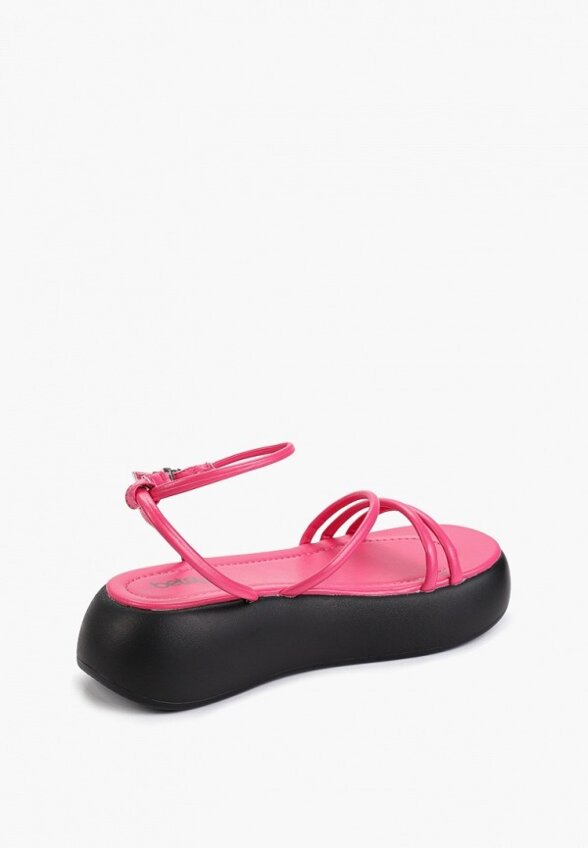 Босоножки Betsy