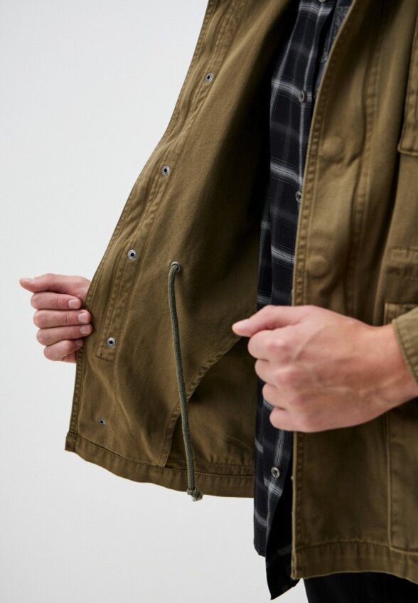 Ветровка Guess Jeans