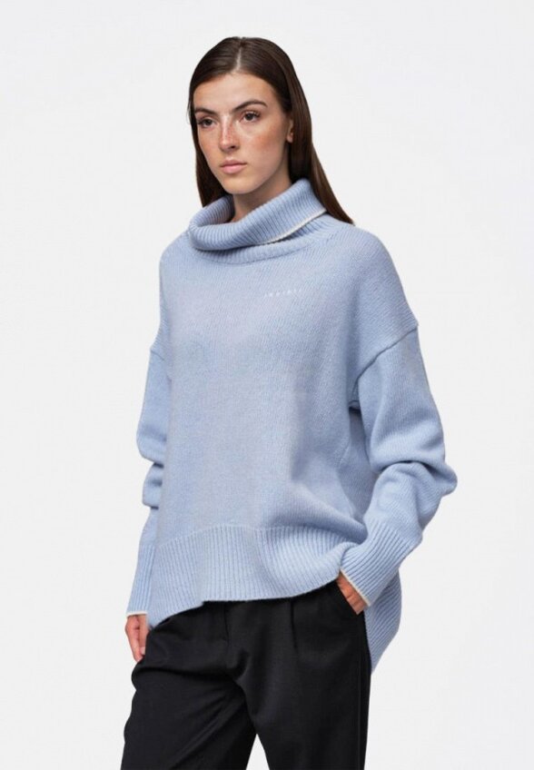 Свитер Inuikii