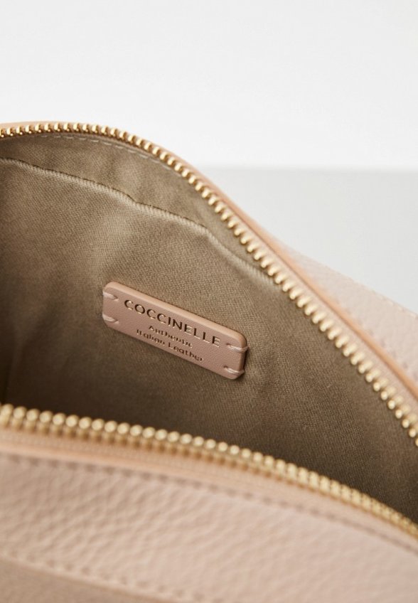 Сумка Coccinelle