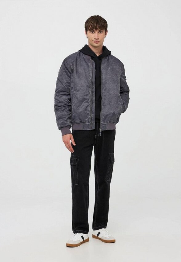 Бомбер Terranova