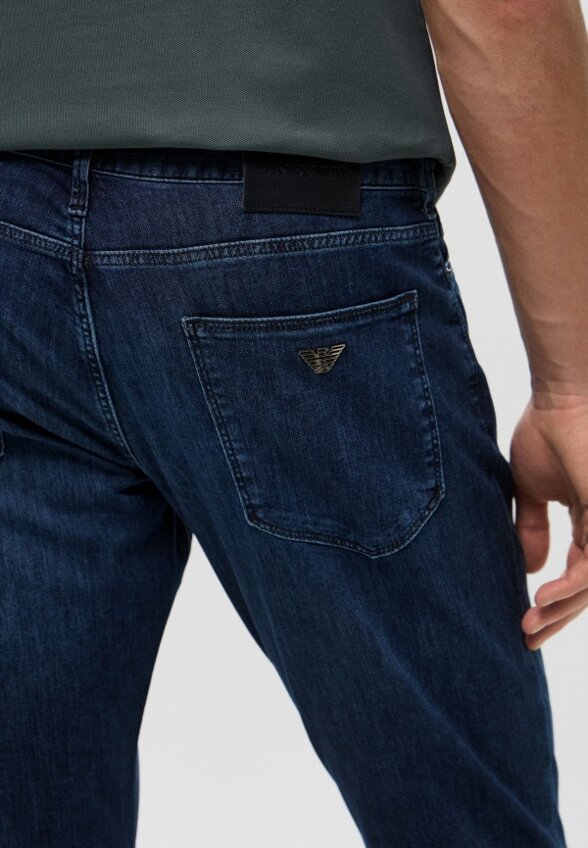 Джинсы Emporio Armani