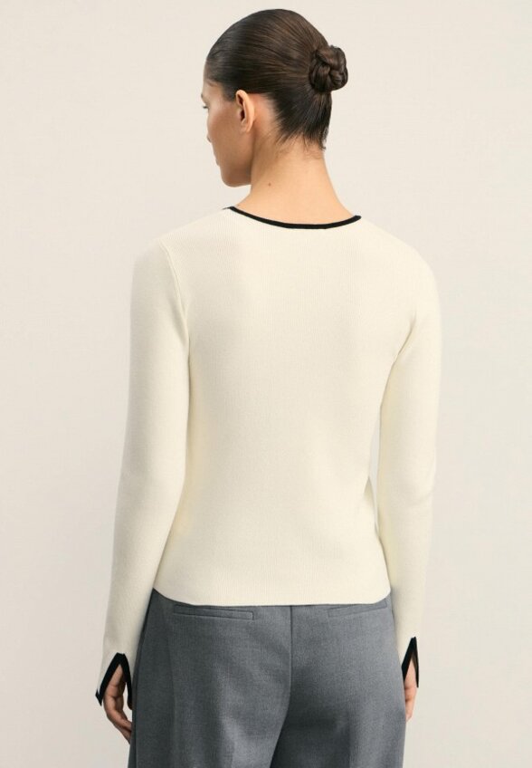 Джемпер Zarina