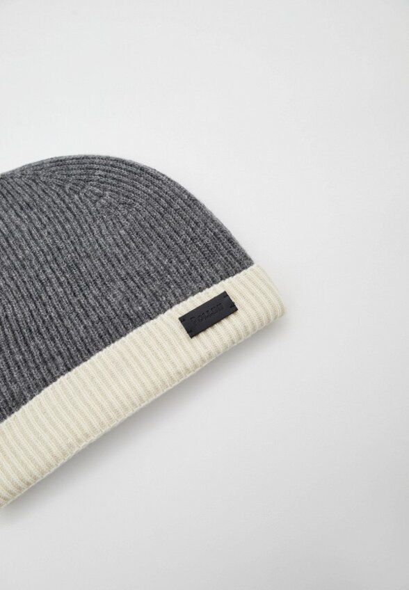 Шапка Pollini