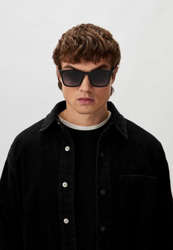 Очки солнцезащитные Hugo