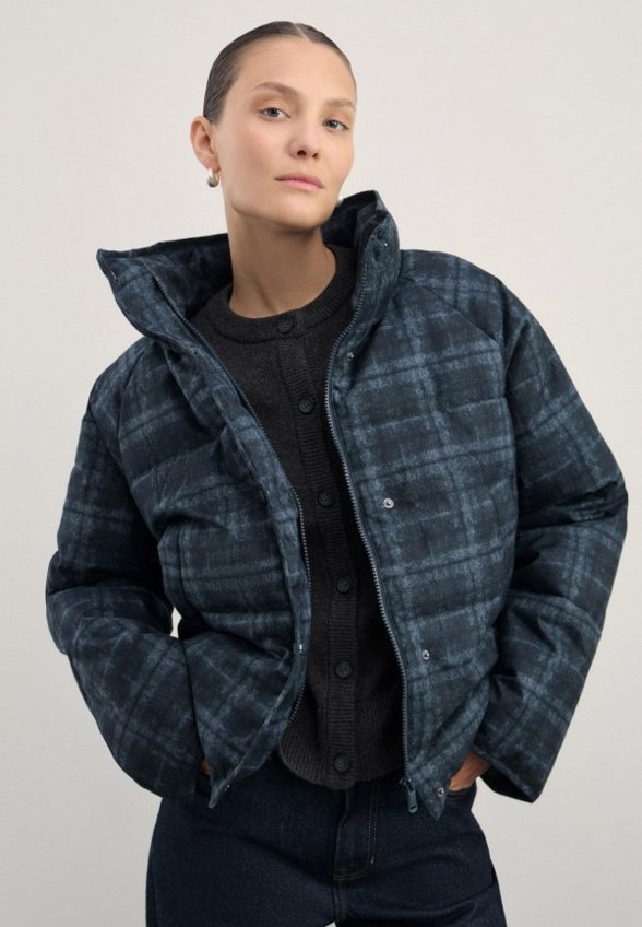 Пуховик Zarina