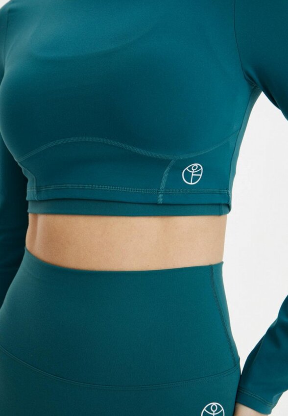 Топ спортивный Beself