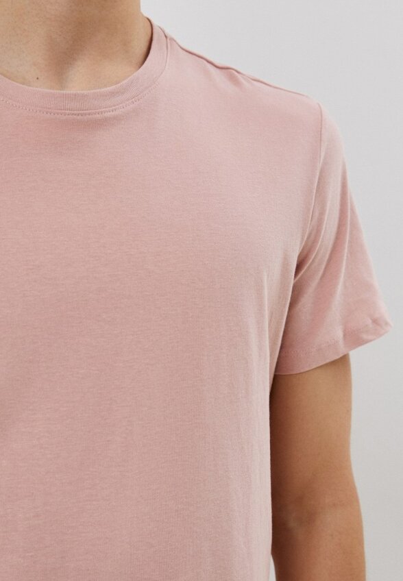 Футболка Colin's