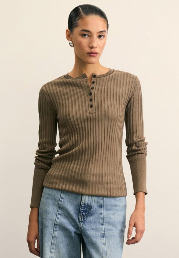 Джемпер Zarina