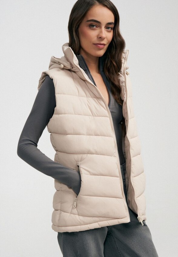 Жилет утепленный Твое