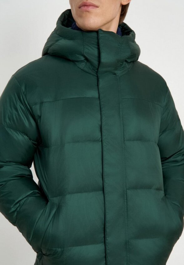 Пуховик Finn Flare