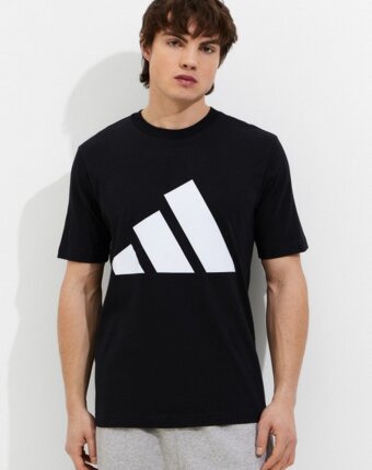 Футболка adidas мужчинам