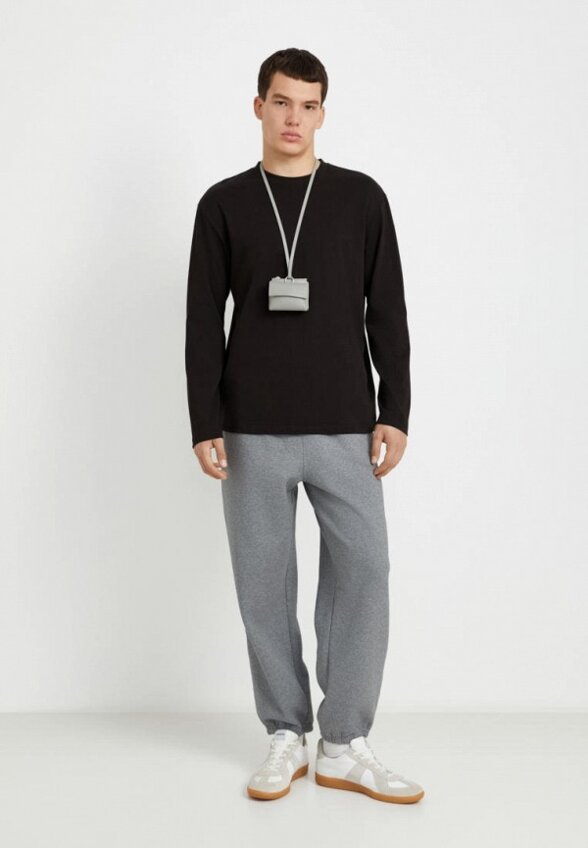 Лонгслив Finn Flare