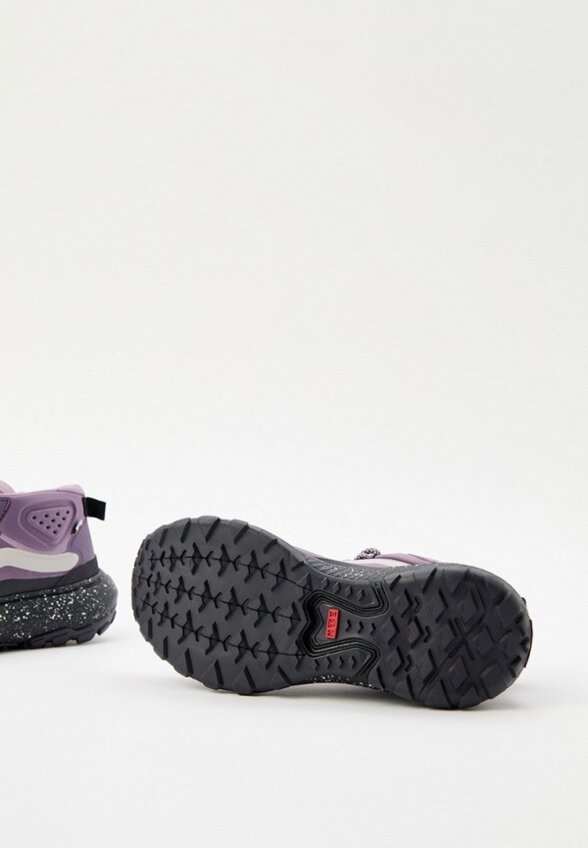 Кроссовки Vans