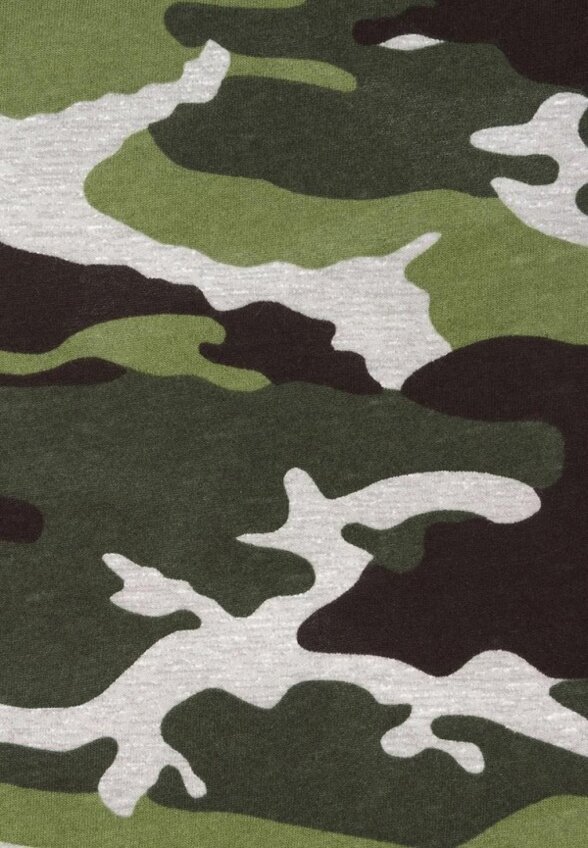 Футболка Апрель