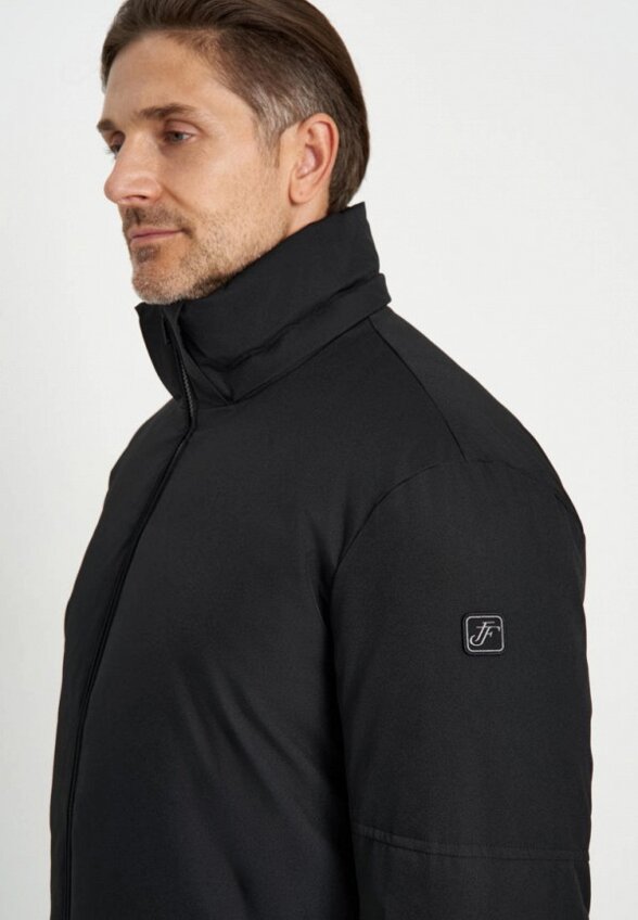 Куртка утепленная Finn Flare