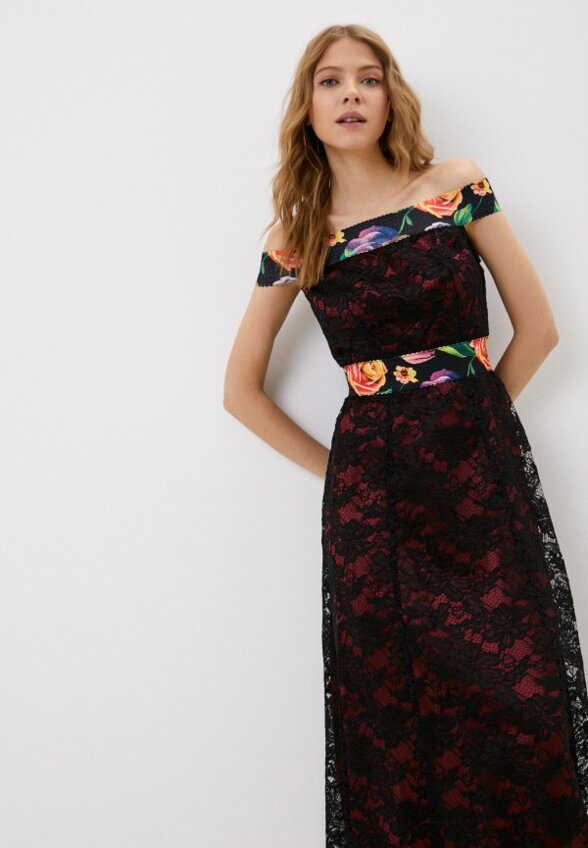 Платье MadaM T