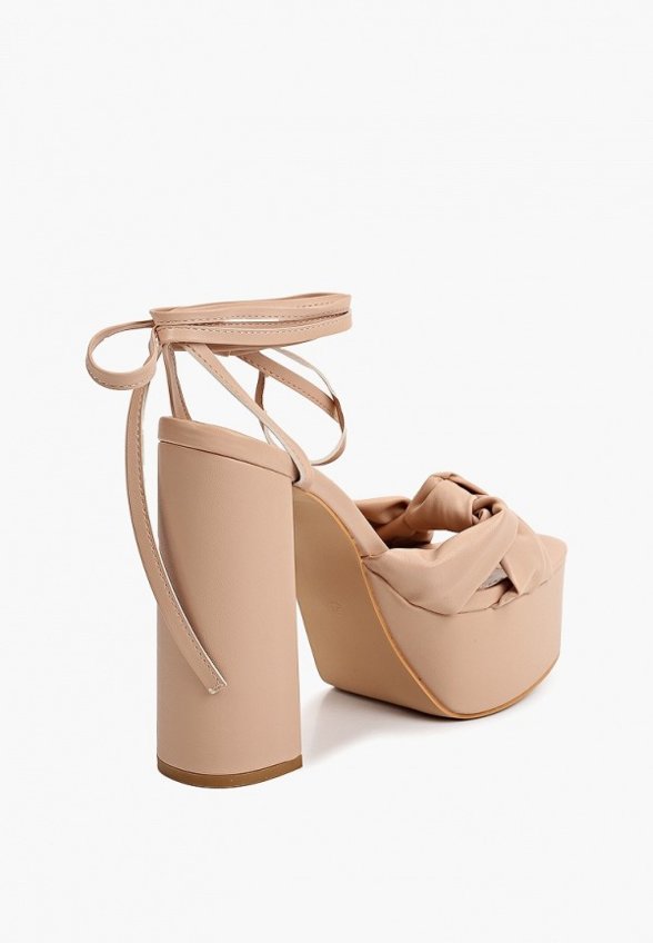 Босоножки Sbalo