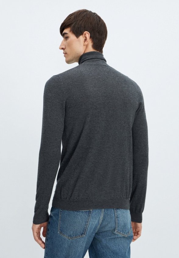 Водолазка IDOL