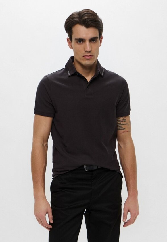 Поло Emporio Armani