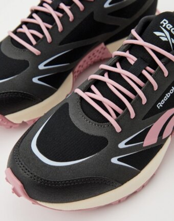 Кроссовки Reebok женщинам