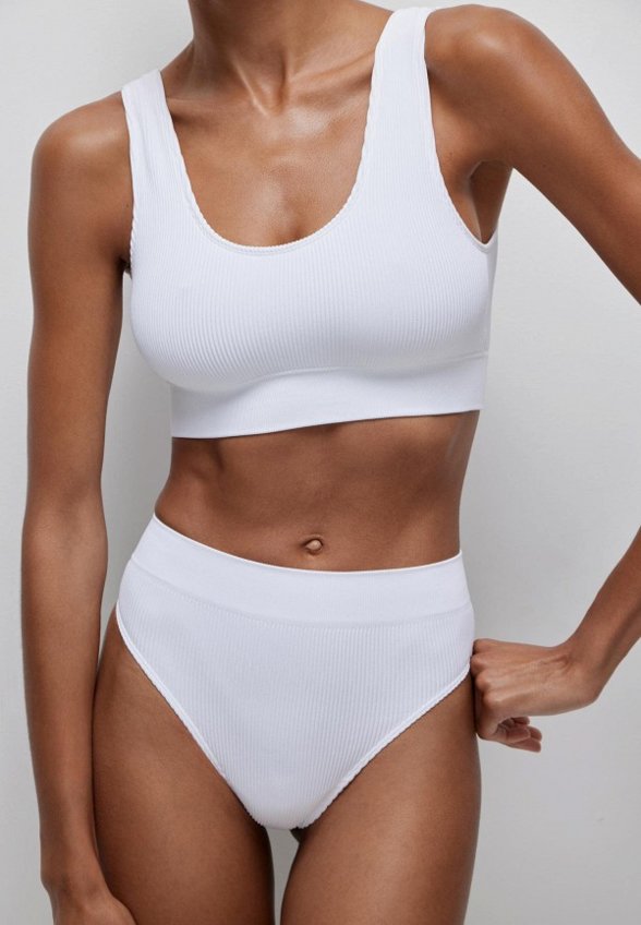 Трусы belle you