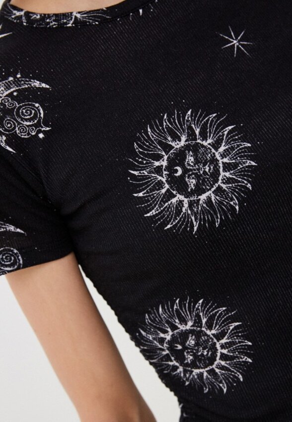 Футболка Colin's