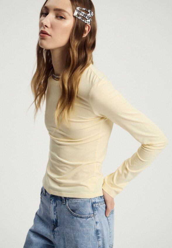 Лонгслив Nume