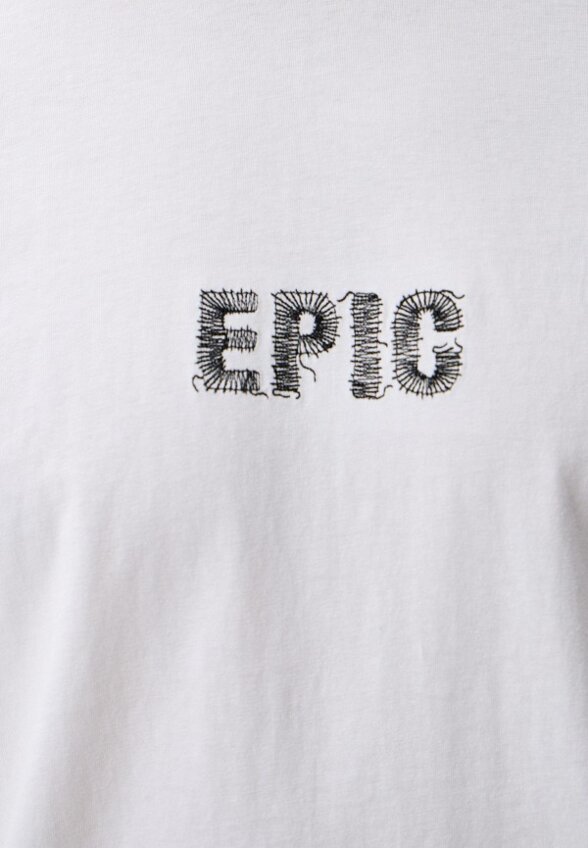 Футболка Colin's