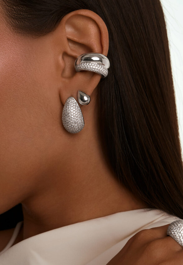 Серебряные серьги-пусеты в виде капли MIE