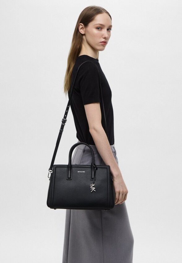 Сумка и брелок Michael Michael Kors