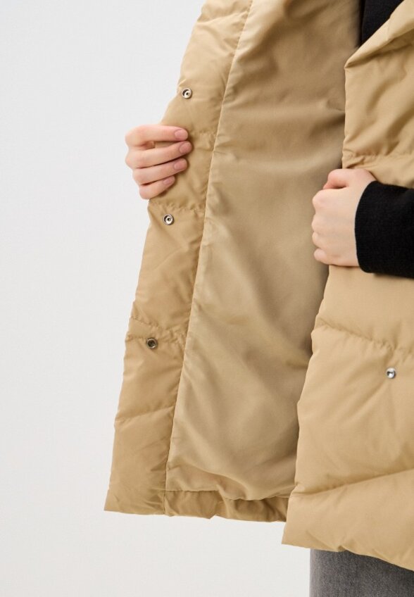 Жилет утепленный JNBY