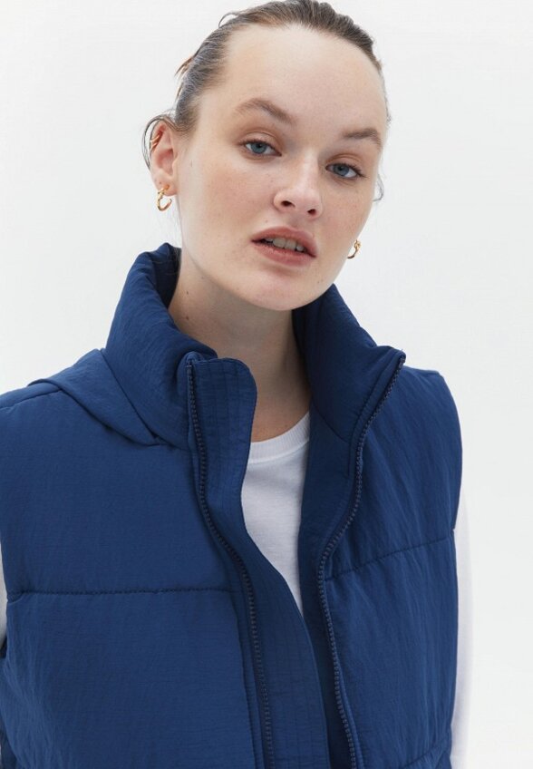 Жилет утепленный OXXO