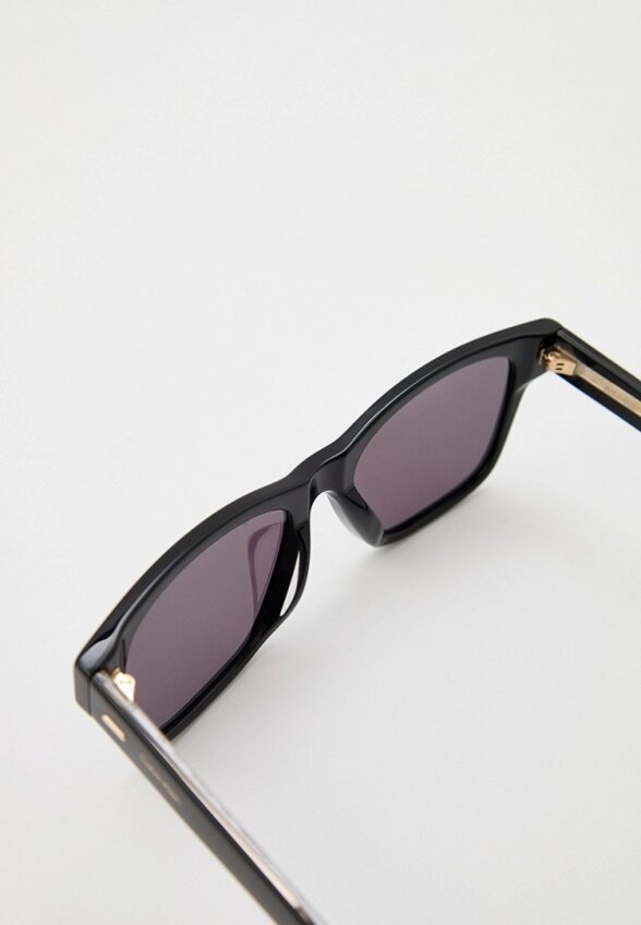 Очки солнцезащитные Calvin Klein