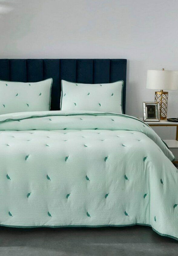 Комплект с покрывалом Sofi De Marko