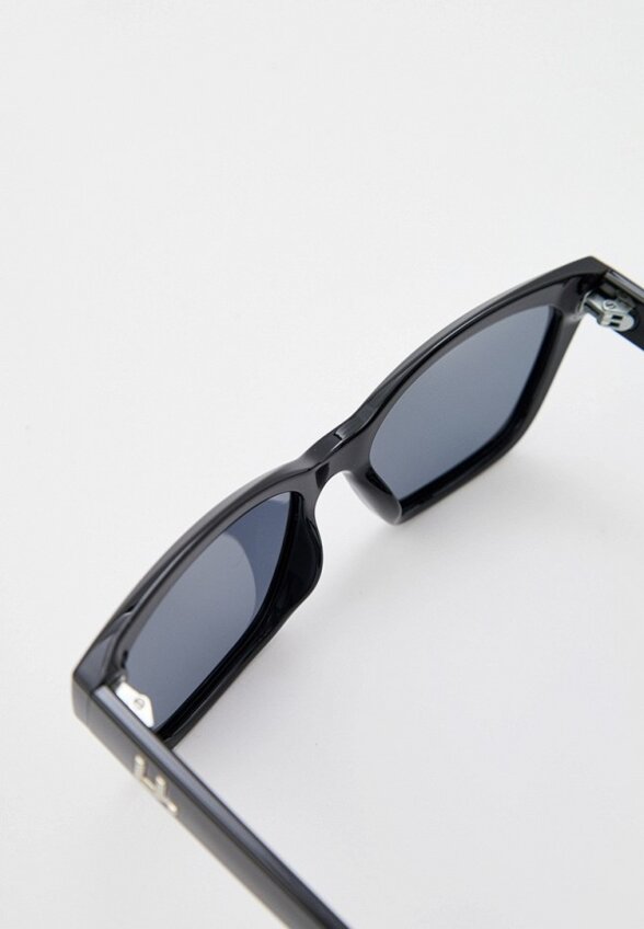 Очки солнцезащитные Invu