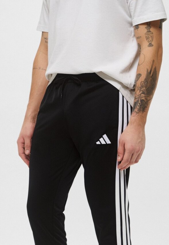 Костюм спортивный adidas