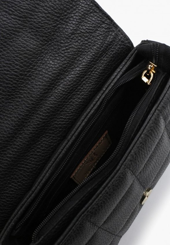 Сумка и брелок Caprice