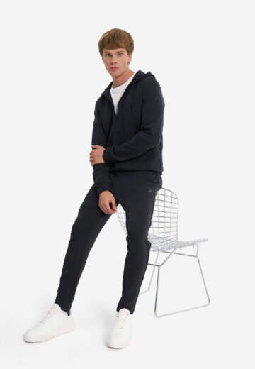 Костюм мужской Demix, Черный
