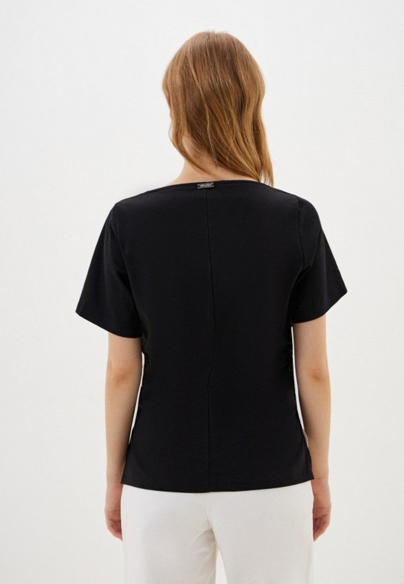 Футболка Helmidge