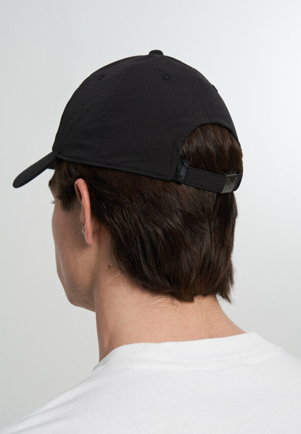 Бейсболка PUMA Premium Ess Seersucker, Черный