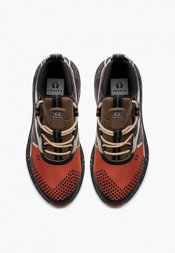 Кроссовки Traffa