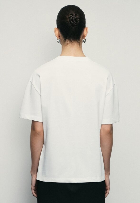 Футболка Zarina