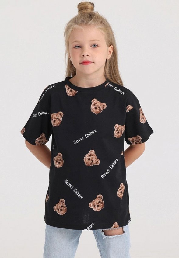 Футболка Апрель