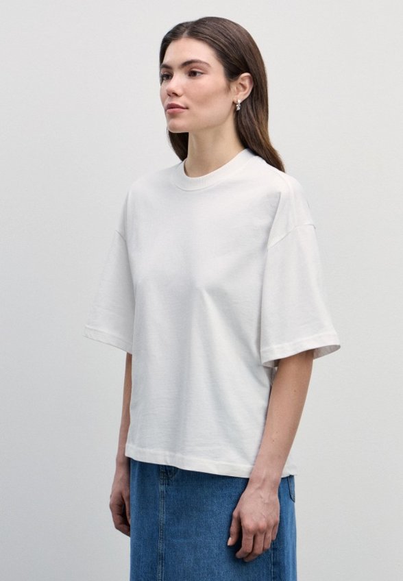 Футболка Zarina