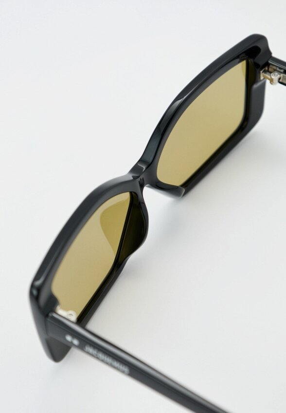 Очки солнцезащитные Jacquemus