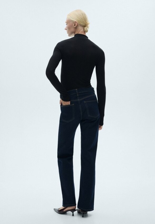 Водолазка Mango